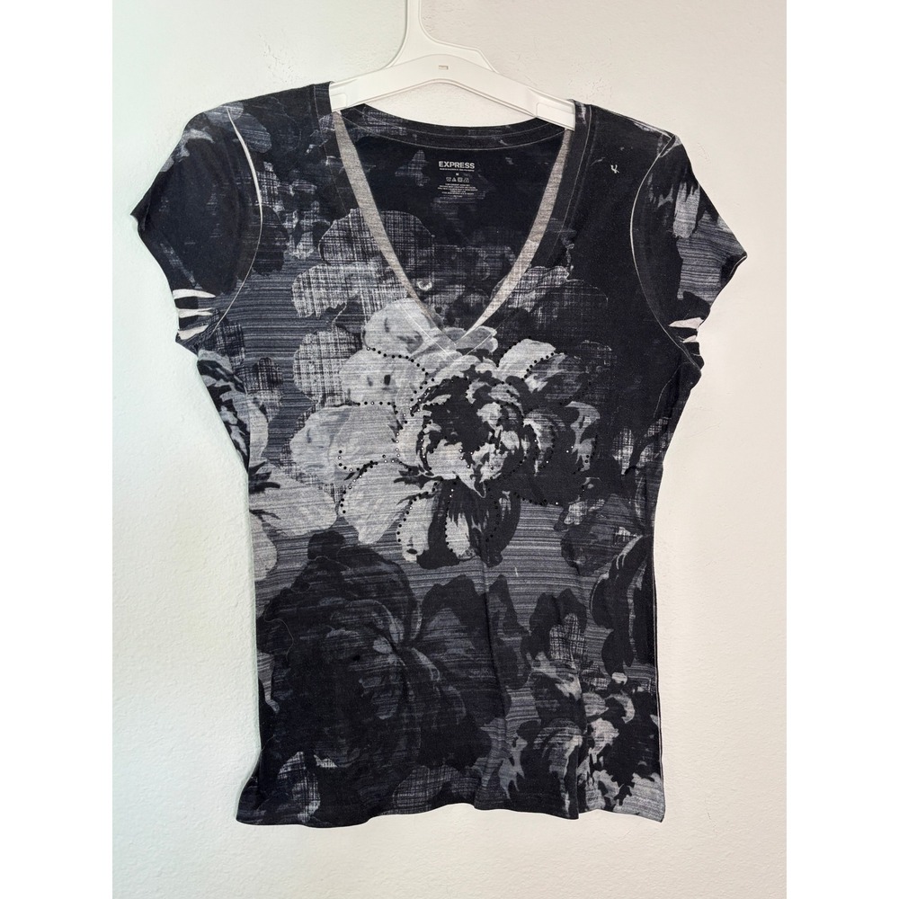 Express Womens Floral V-Neck Short Sleeve Graphic T-Shirt Black White Size M
